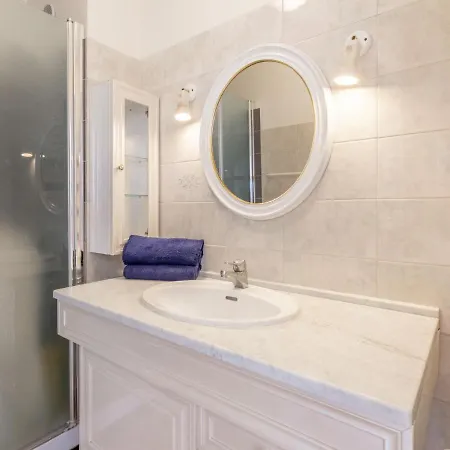 Апартаменты Le Grand Large-3 By Interhome
